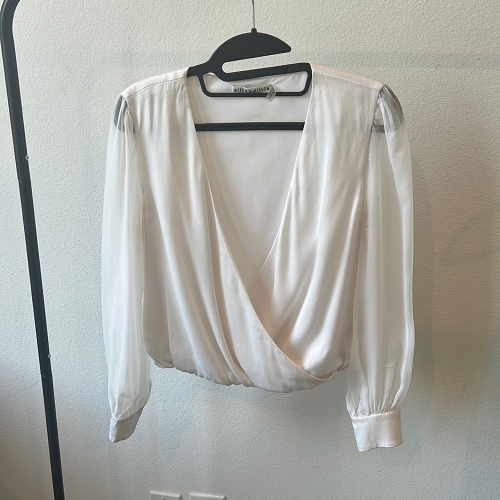 Alice + Olivia top